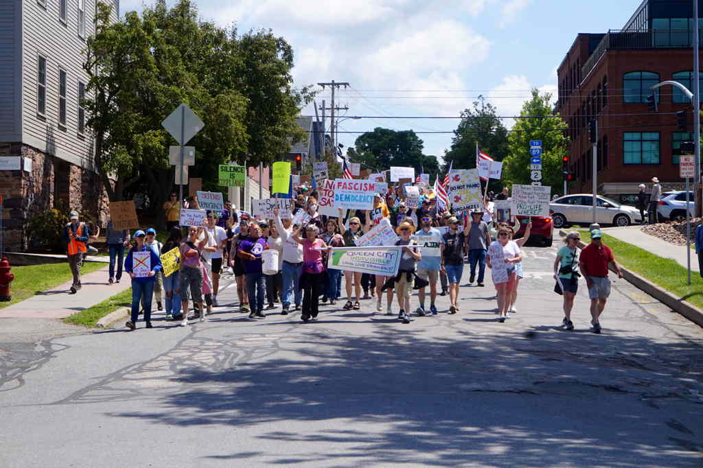 march down king st
